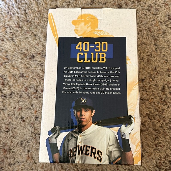 Christian Yelich bobble head - Picture 3 of 5